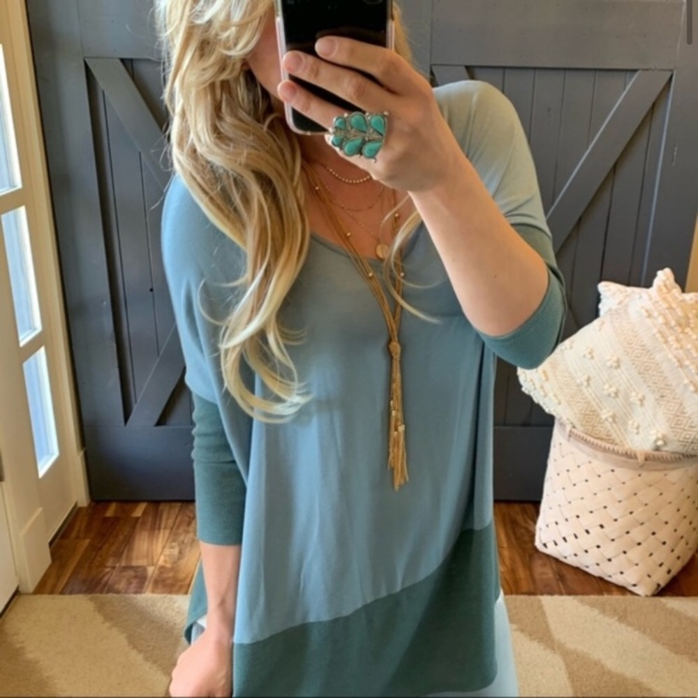 Color block Knit Tunic